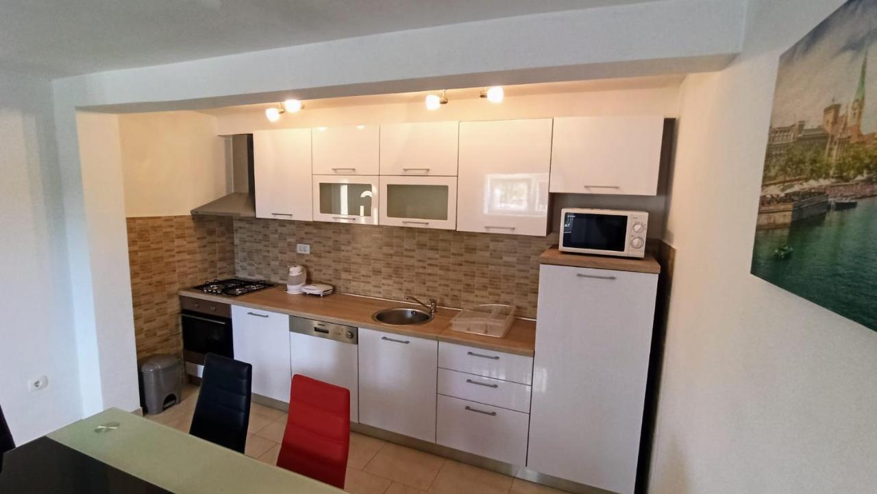 Holiday Apartments Maslina Paho Babino Polje Ngoại thất bức ảnh