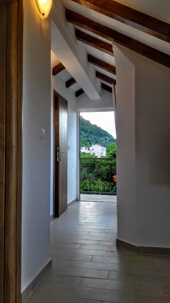 Holiday Apartments Maslina Paho Babino Polje Ngoại thất bức ảnh