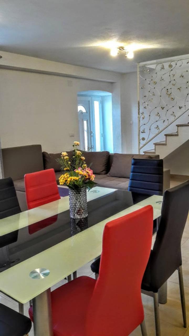 Holiday Apartments Maslina Paho Babino Polje Ngoại thất bức ảnh